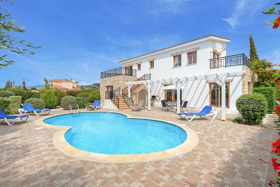 Argaka Beachfront Villa Пафос Экстерьер фото